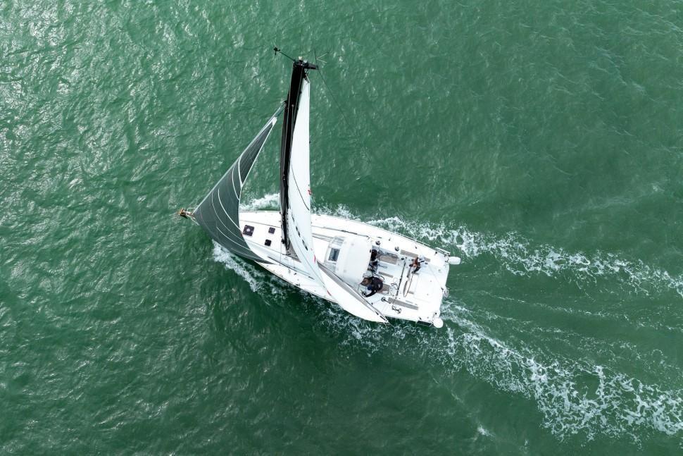 Beneteau First 40