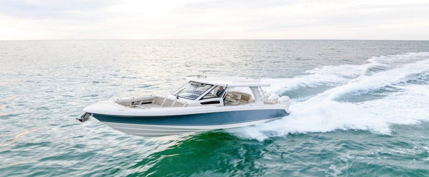 Boston Whaler 350 Realm
