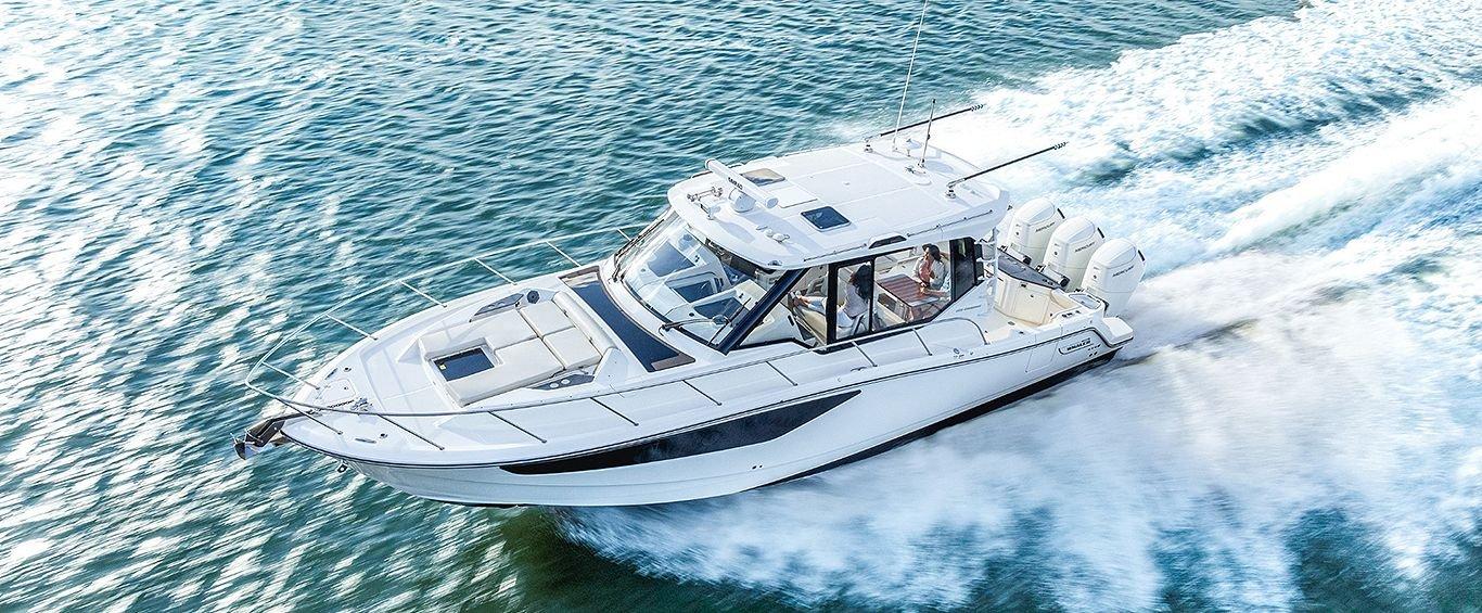 Boston Whaler 405 Conquest