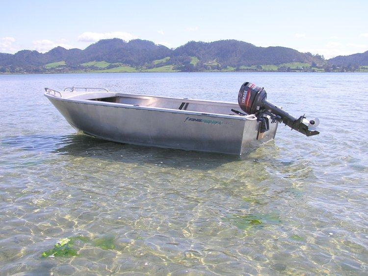 Kingfisher Boats 435 Tiller