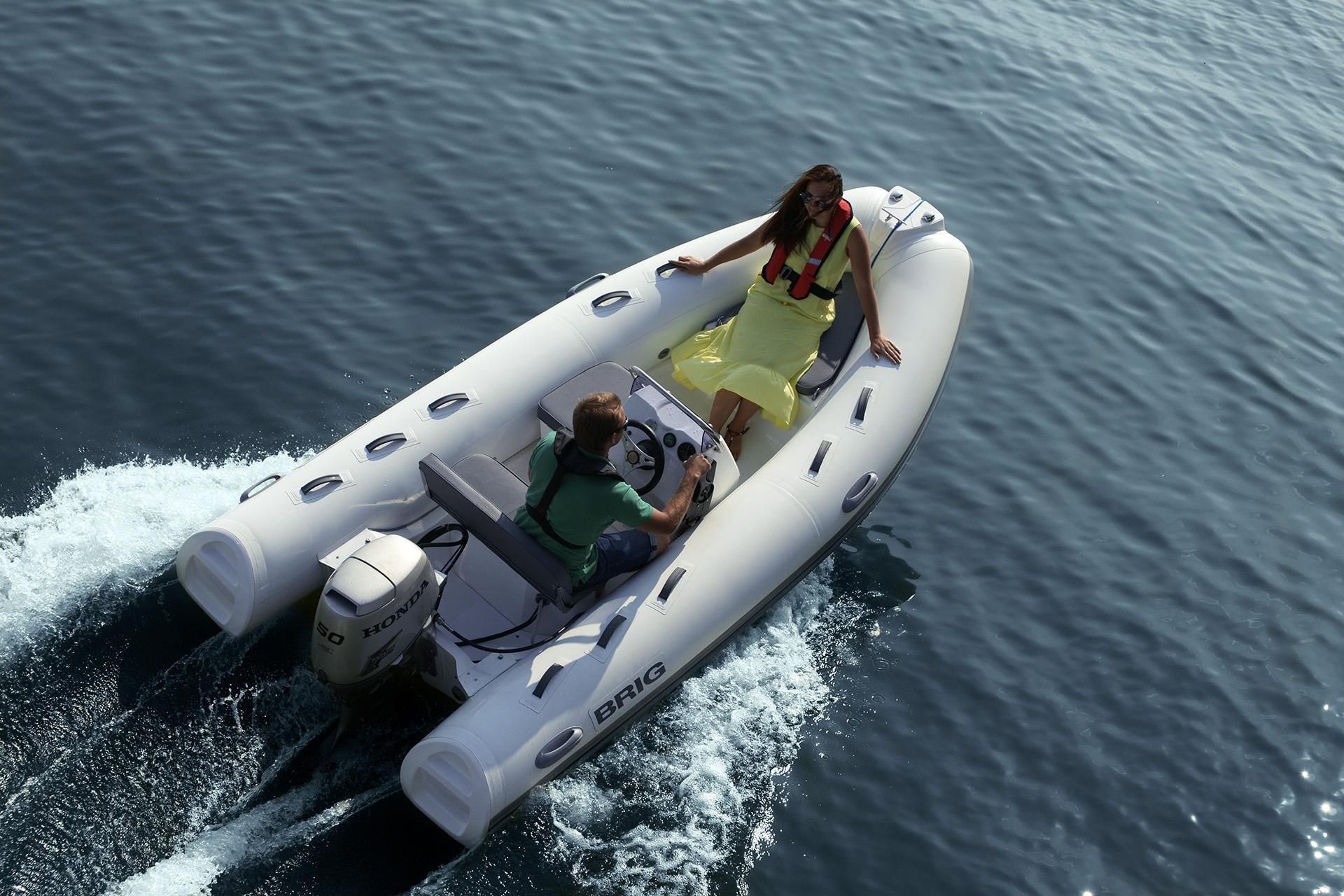 Falcon 380