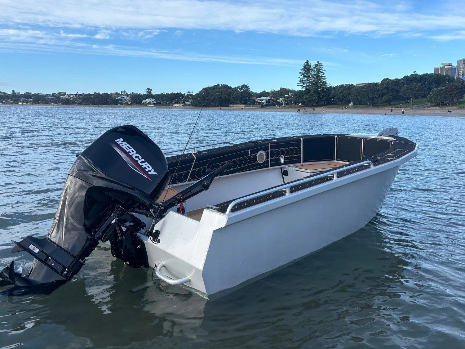 Innovision Boats IV424 Mino