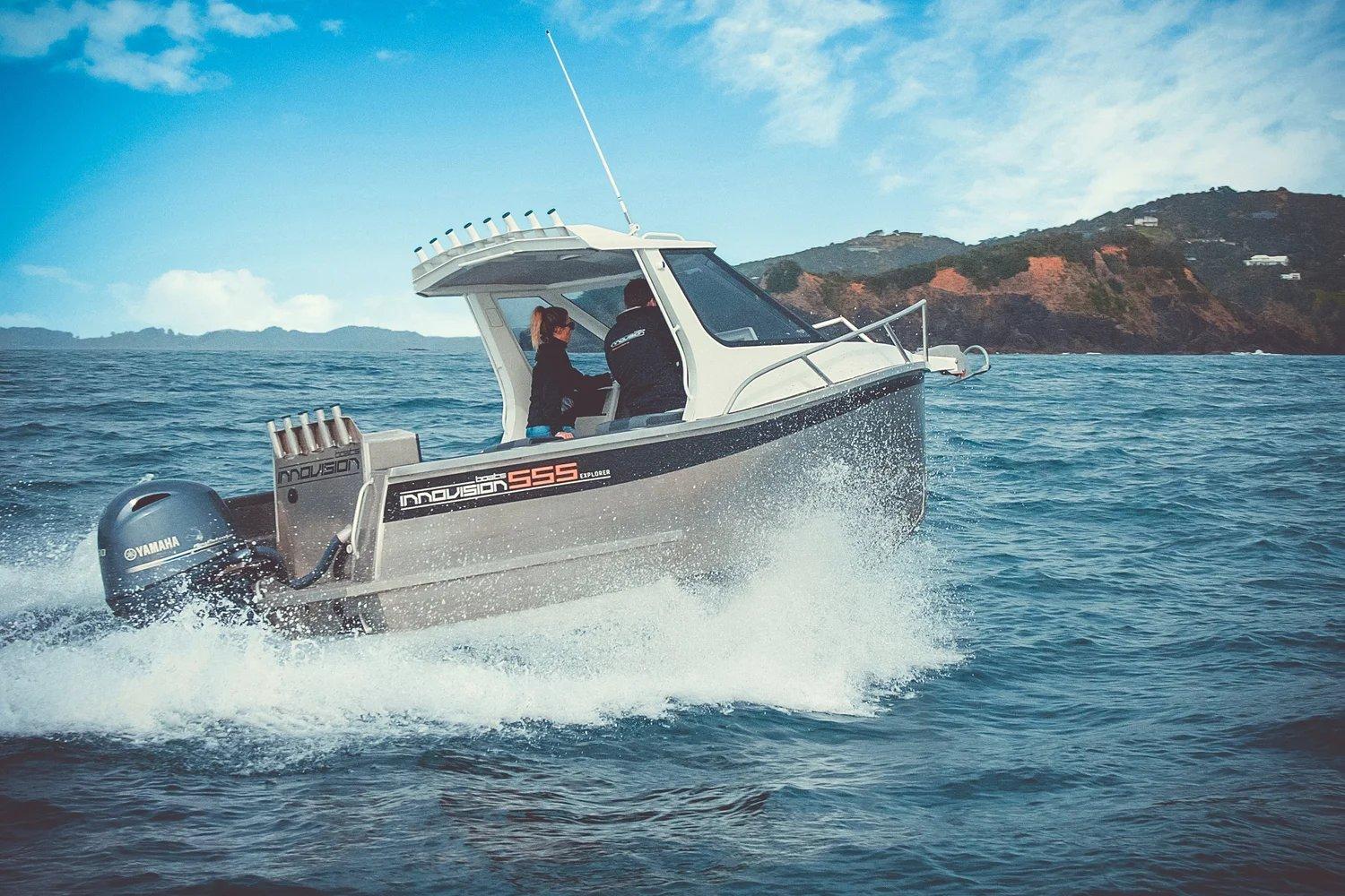 Innovision Boats IV555 Explorer