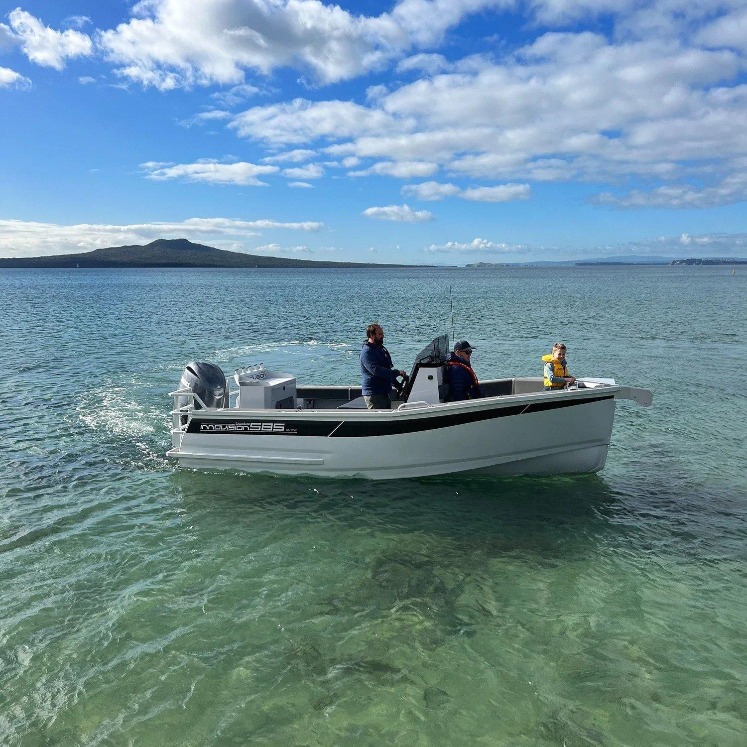 Innovision Boats IV585 Active