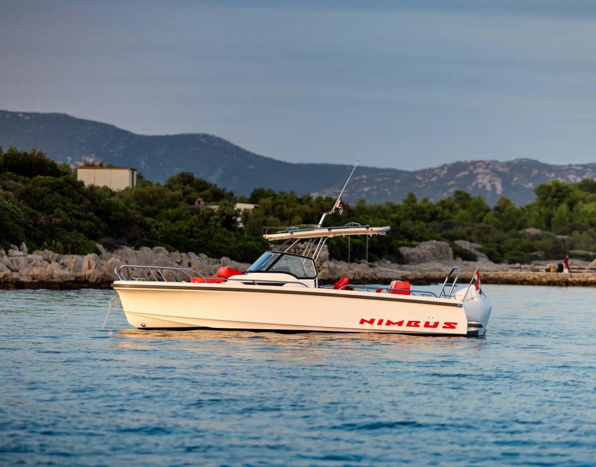 Tender 8