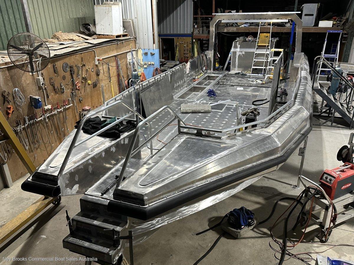 Alumarine 12.0 Z Bow Mono