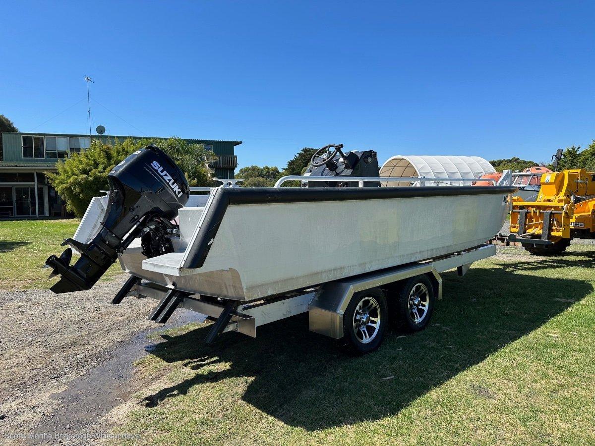 Alloy workboat 6.2m