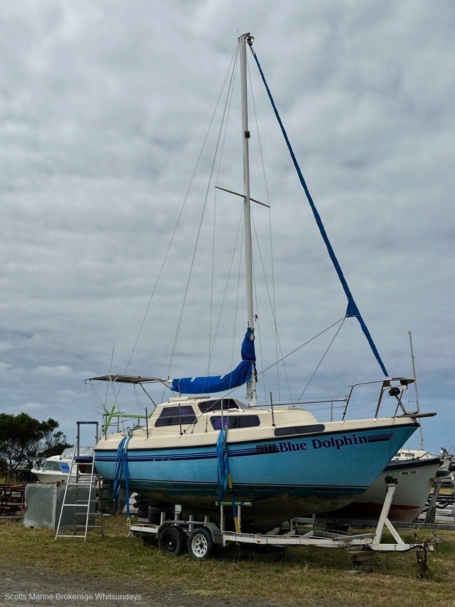 Roberts 25 Pilothouse