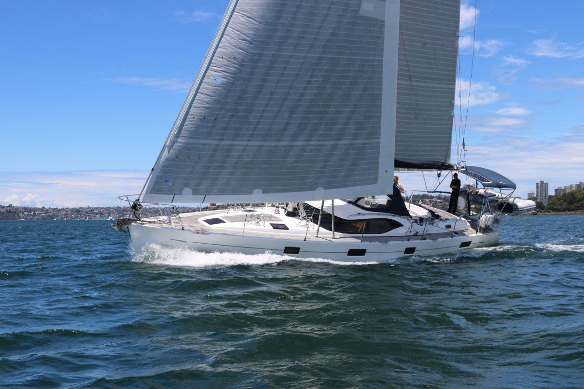 Oyster 545
