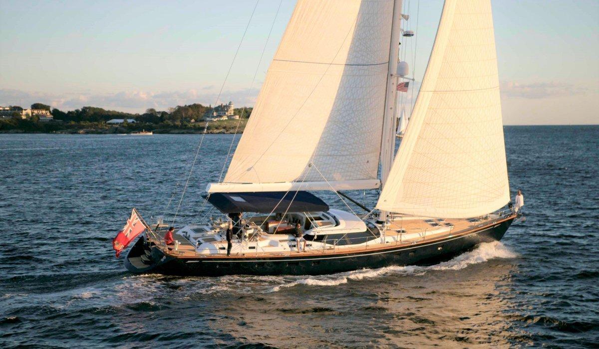 Oyster 82