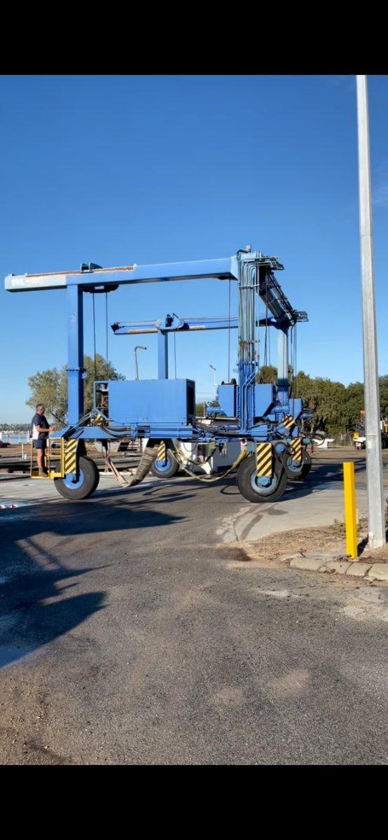 BHB Engineering Travel Lift