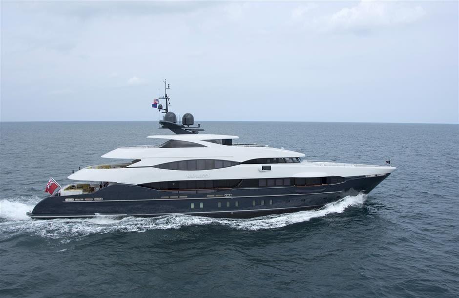 Heesen Abbracci
