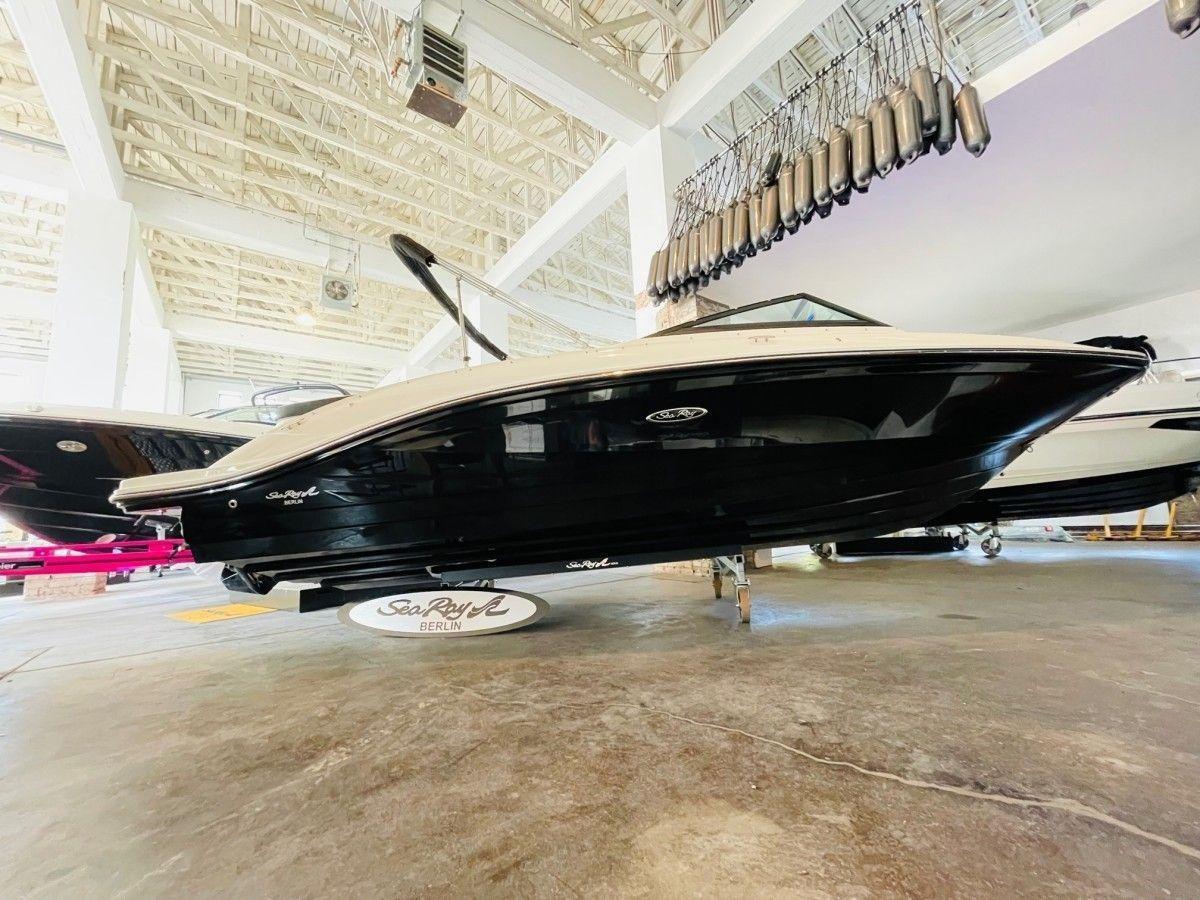sea ray 210 spx