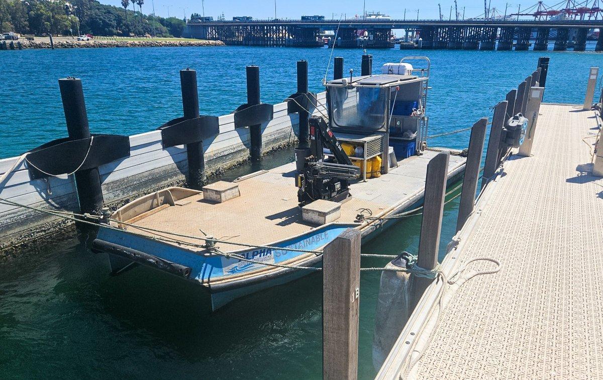 Alucraft 9.9m work boat