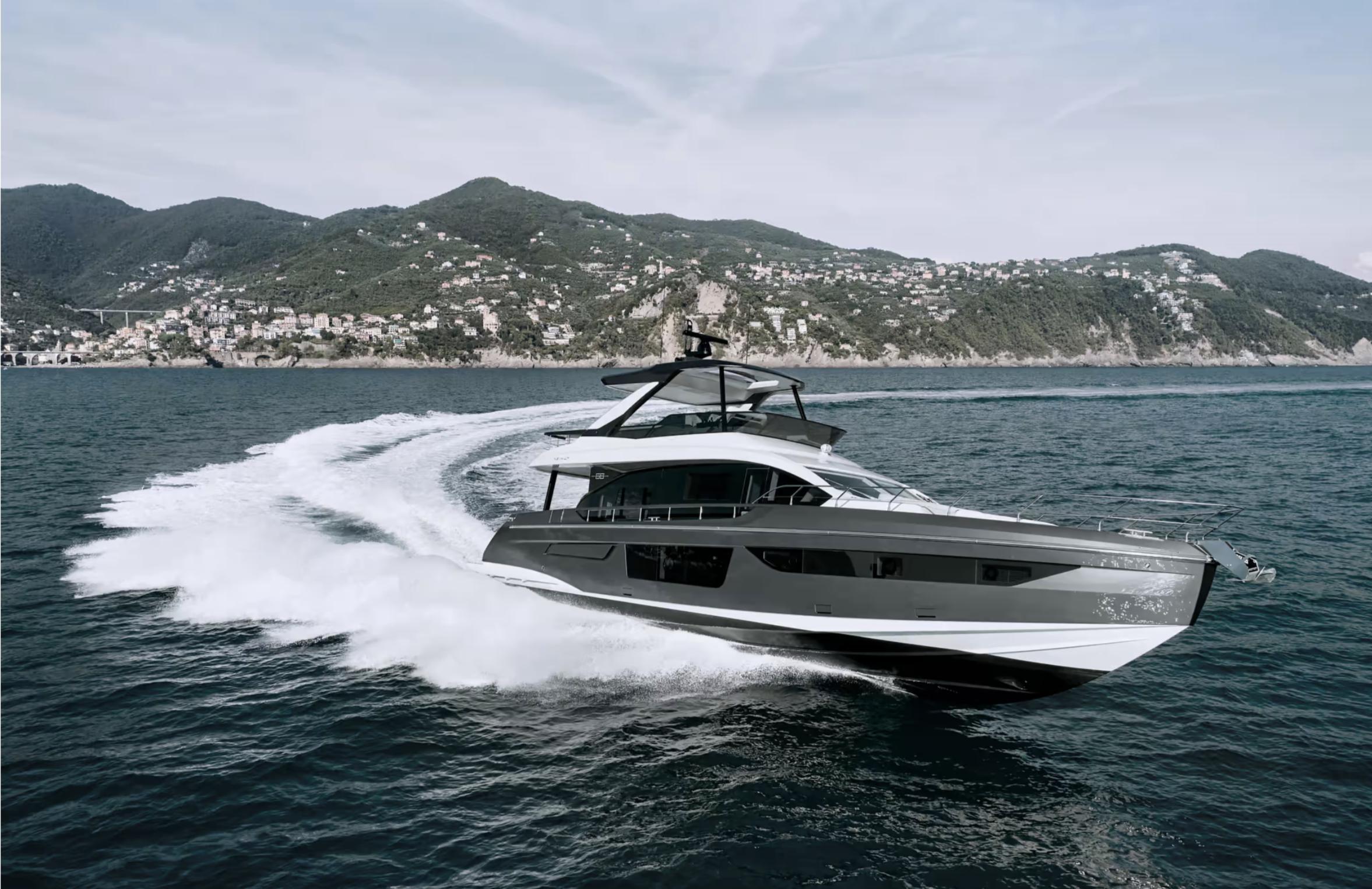Azimut 68 Flybridge