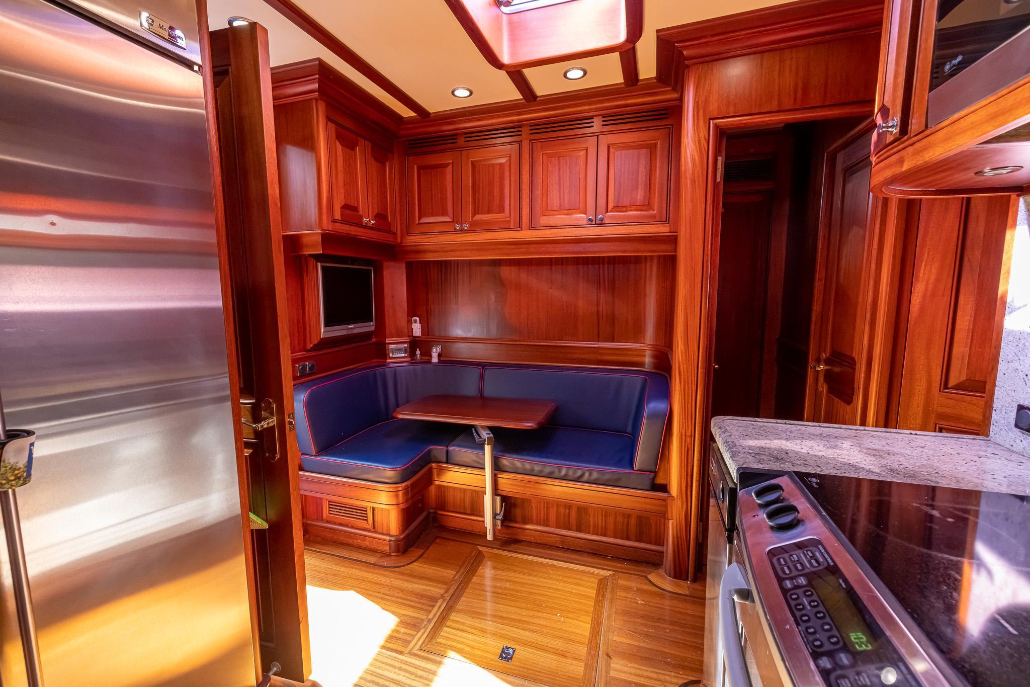 Photo 51