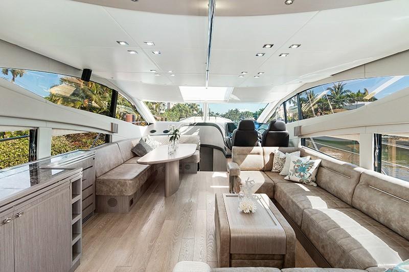 Sunseeker Sport Yacht 68