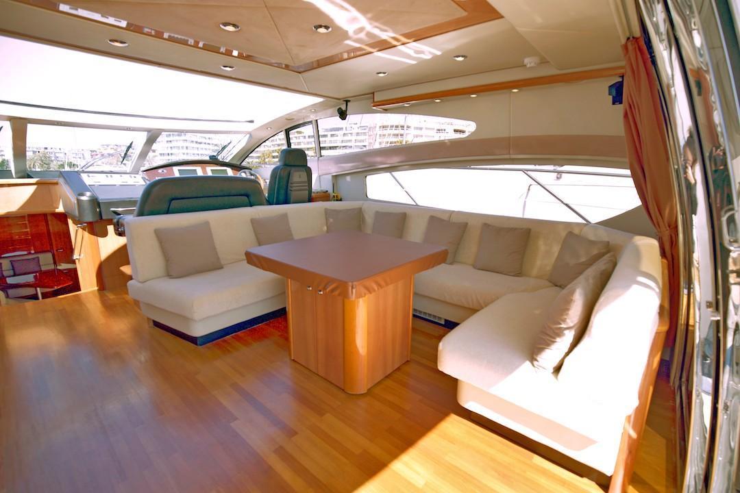 Sunseeker Predator 72
