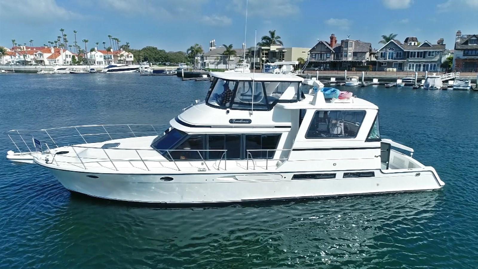 Del Rey Cockpit Motor Yacht