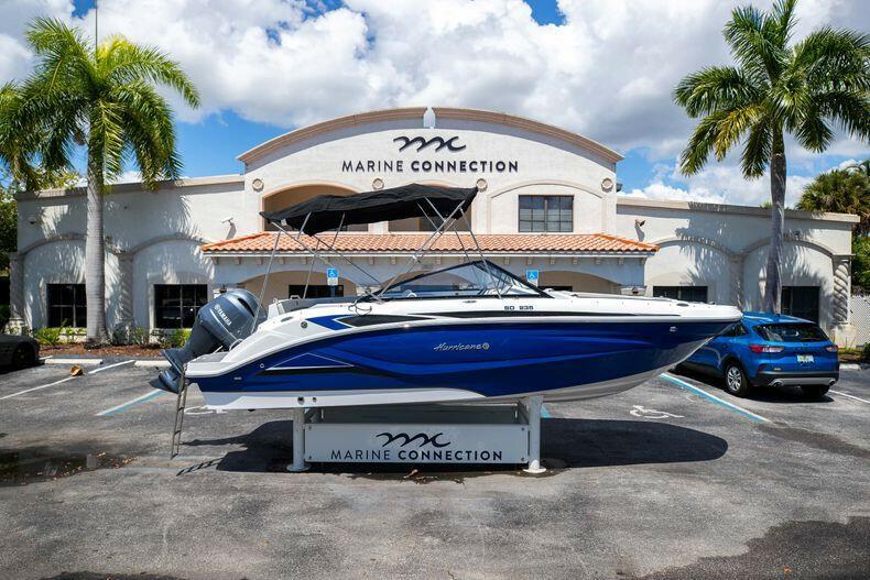 hurricane sundeck ob 235