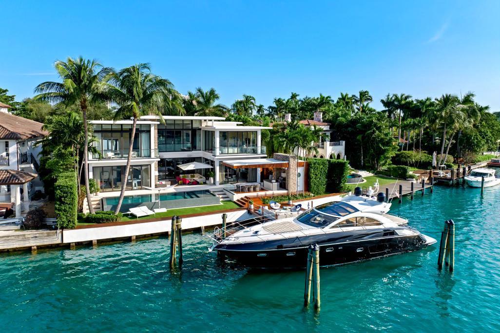 Sunseeker Predator 60