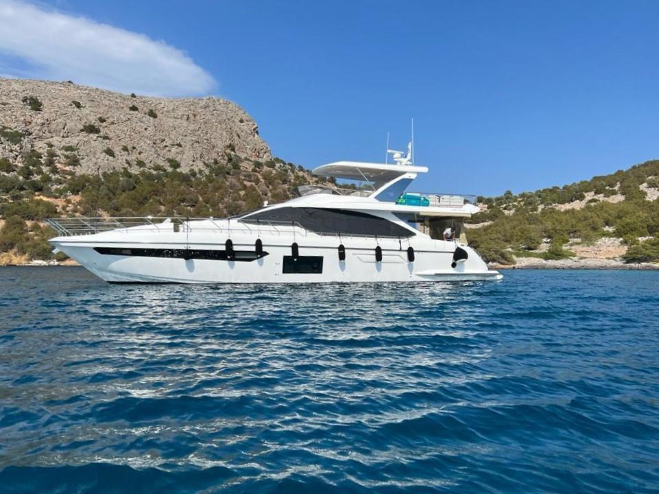 Azimut 72