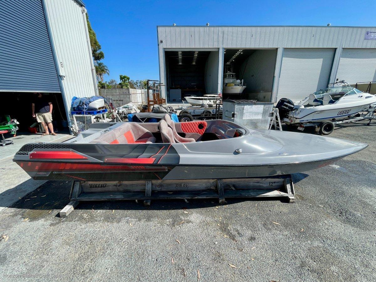 Oceanmax Marine Ultimate 20ft Sports Boat