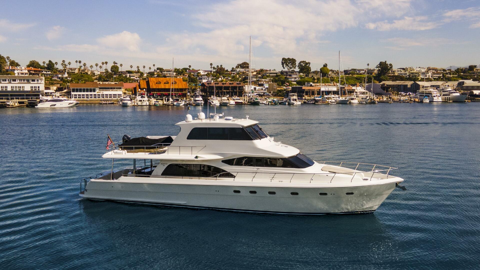 Hampton Cockpit Motoryacht