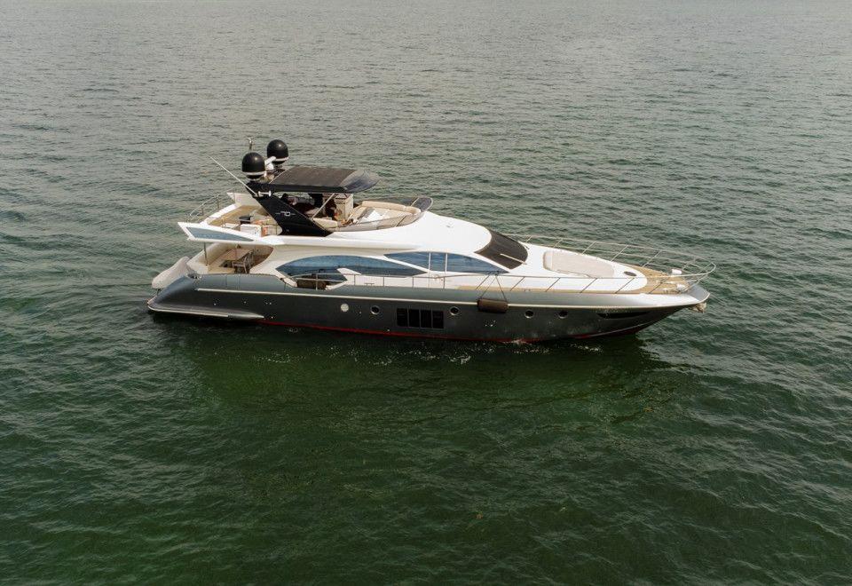 Azimut 70 Flybridge