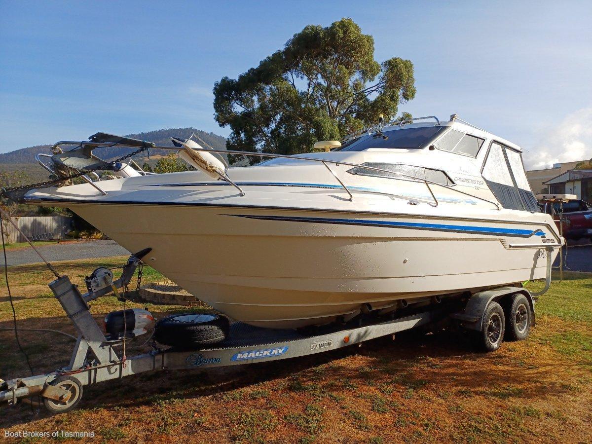 Whittley Cruisemaster 700