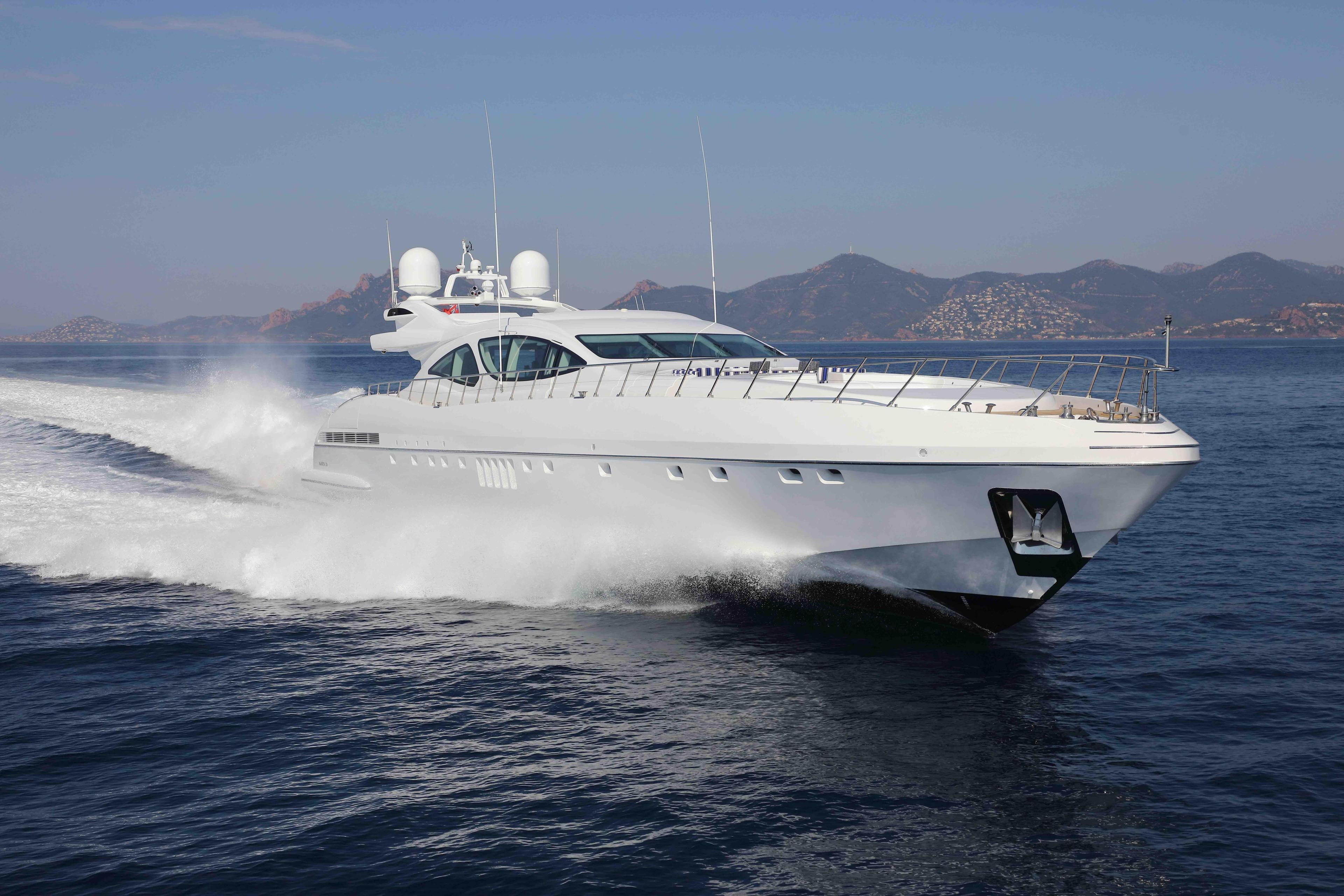 Mangusta 130