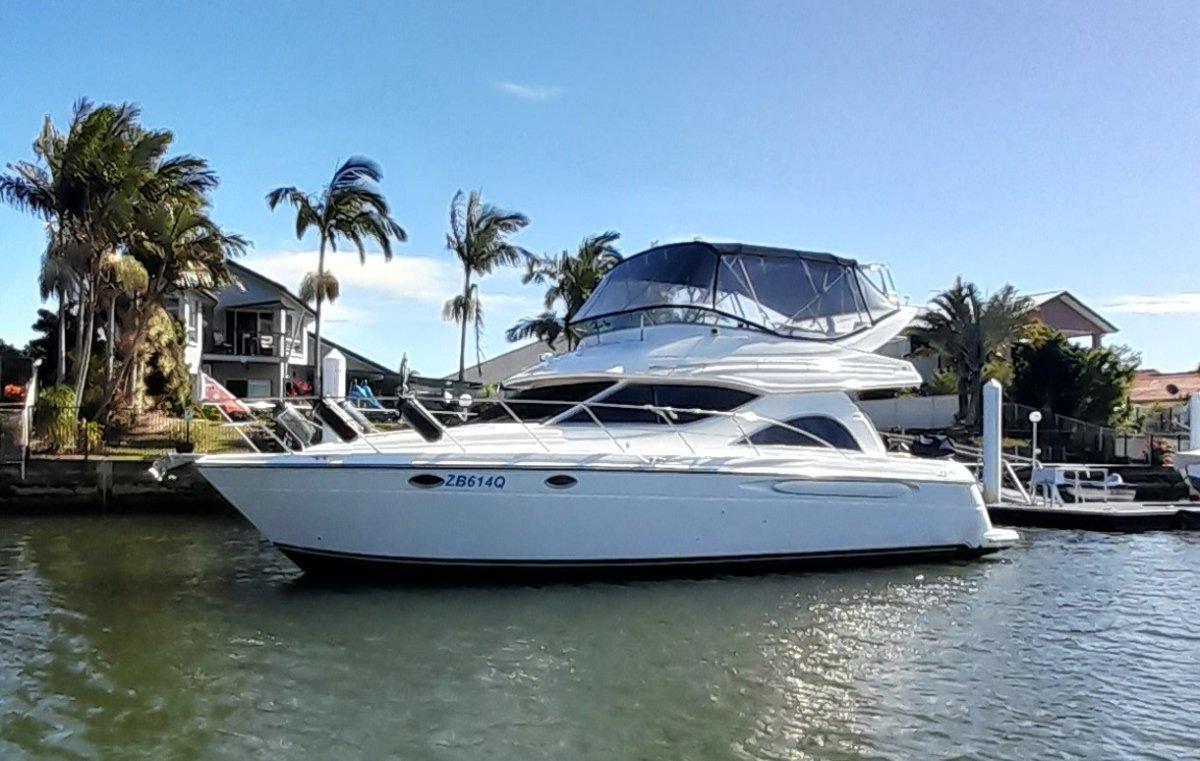2002 Maxum 4100 SCB for sale in Bribie Island, Brisbane QLD