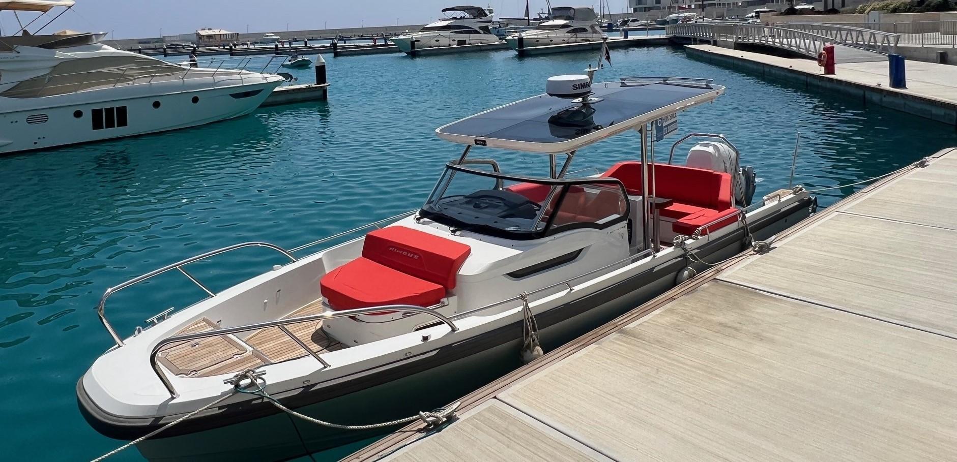 Nimbus T9 T-Top Outboard