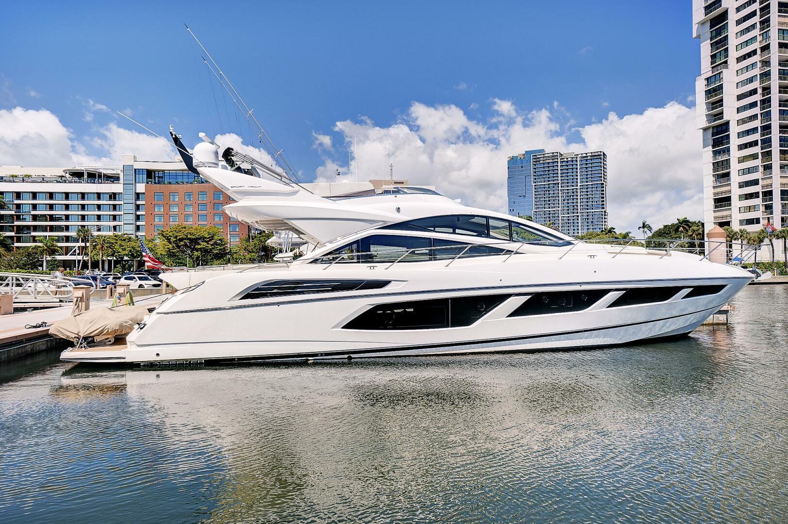 Sunseeker Sport Yacht 68