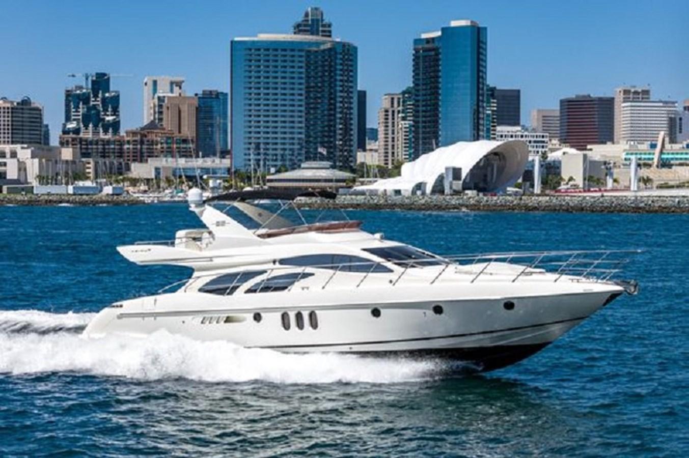AZIMUT YACHTS 62