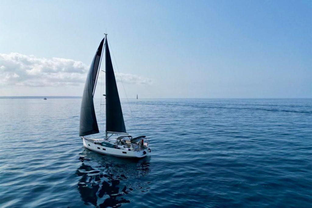 Jeanneau 54