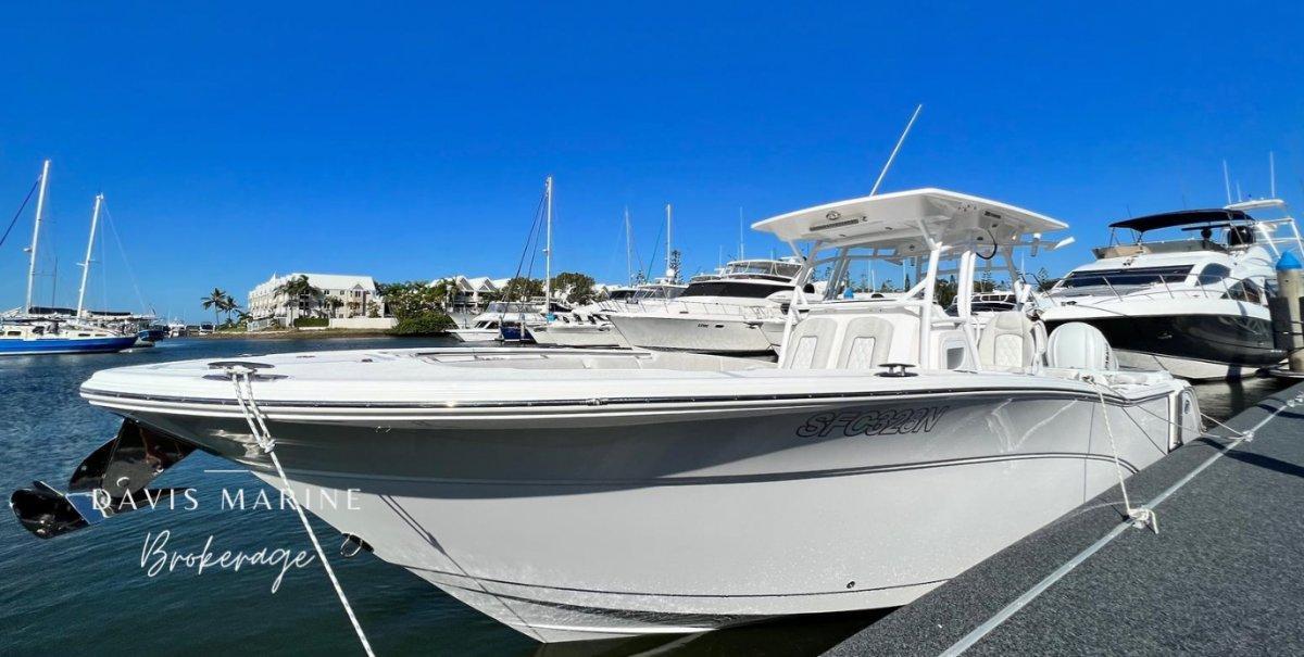 Sea Fox 328 Commander