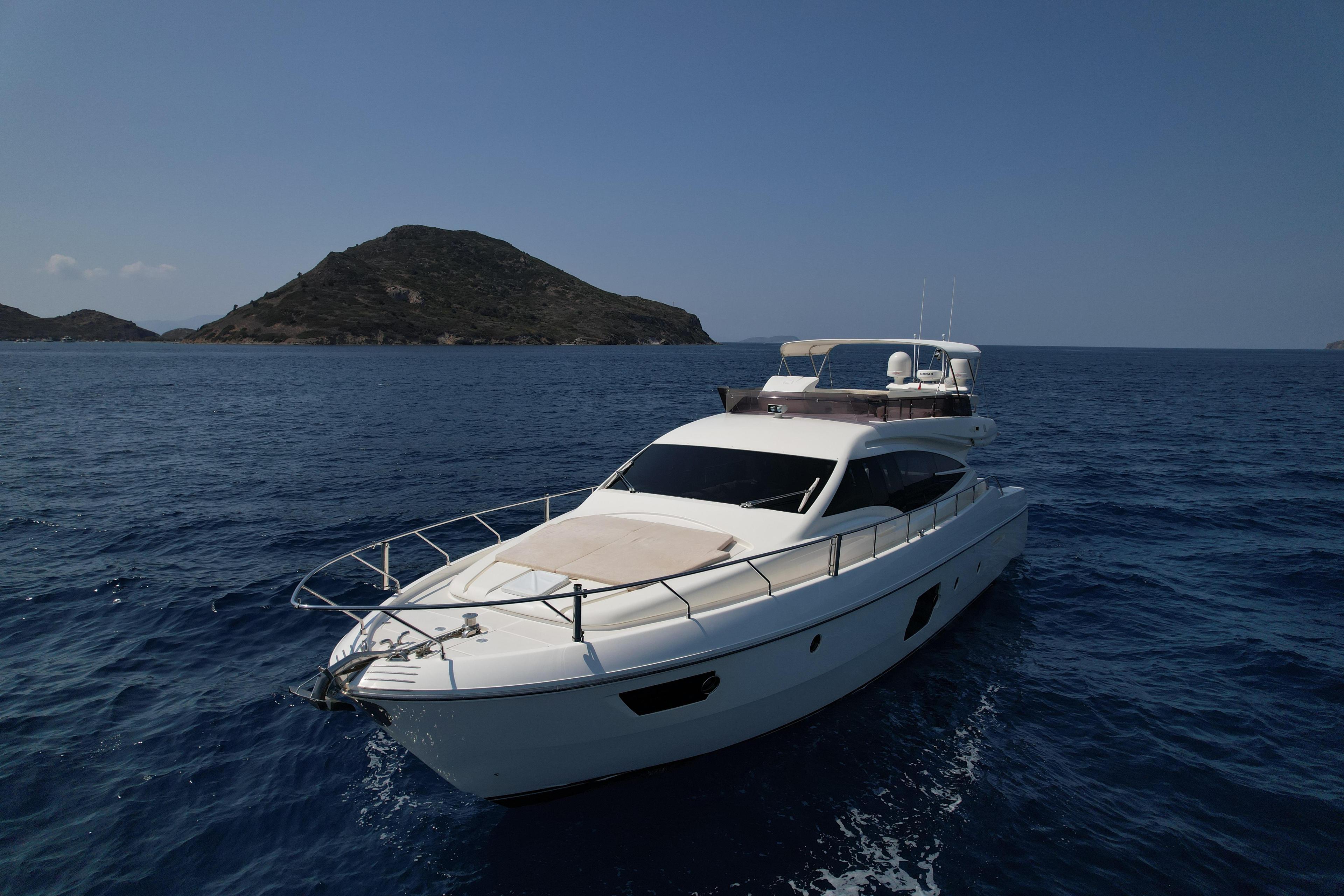Ferretti 620