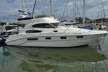 Sealine F37