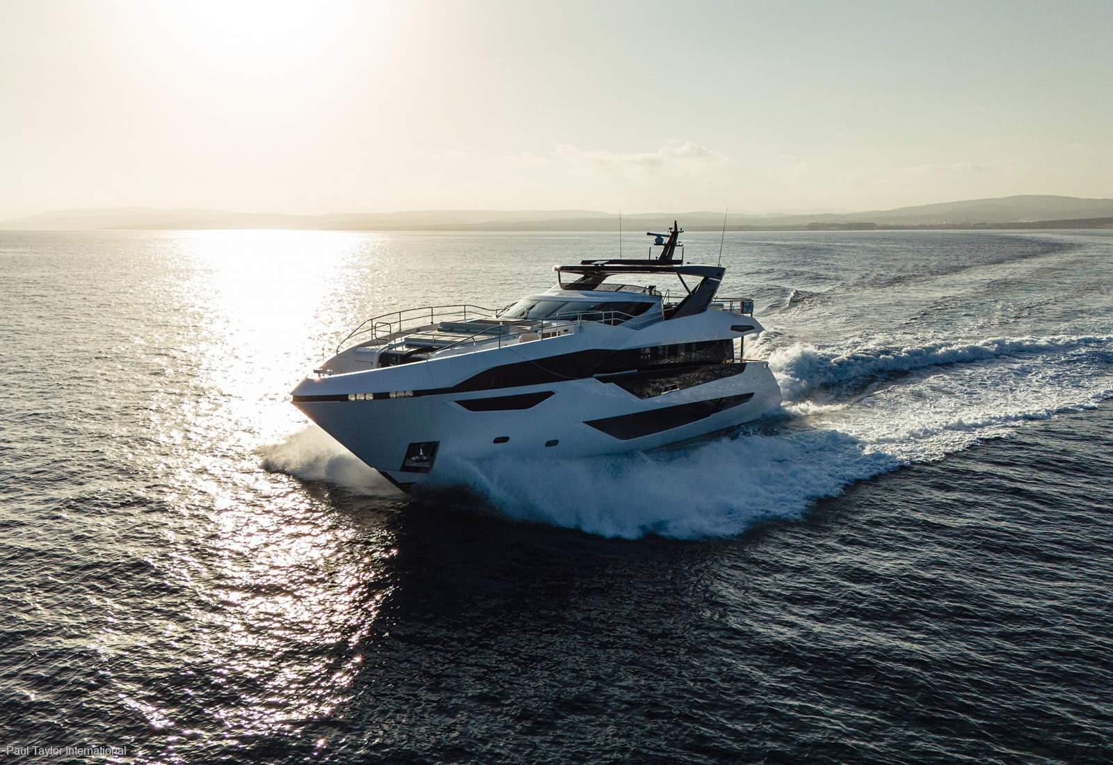 Sunseeker 100 Yacht