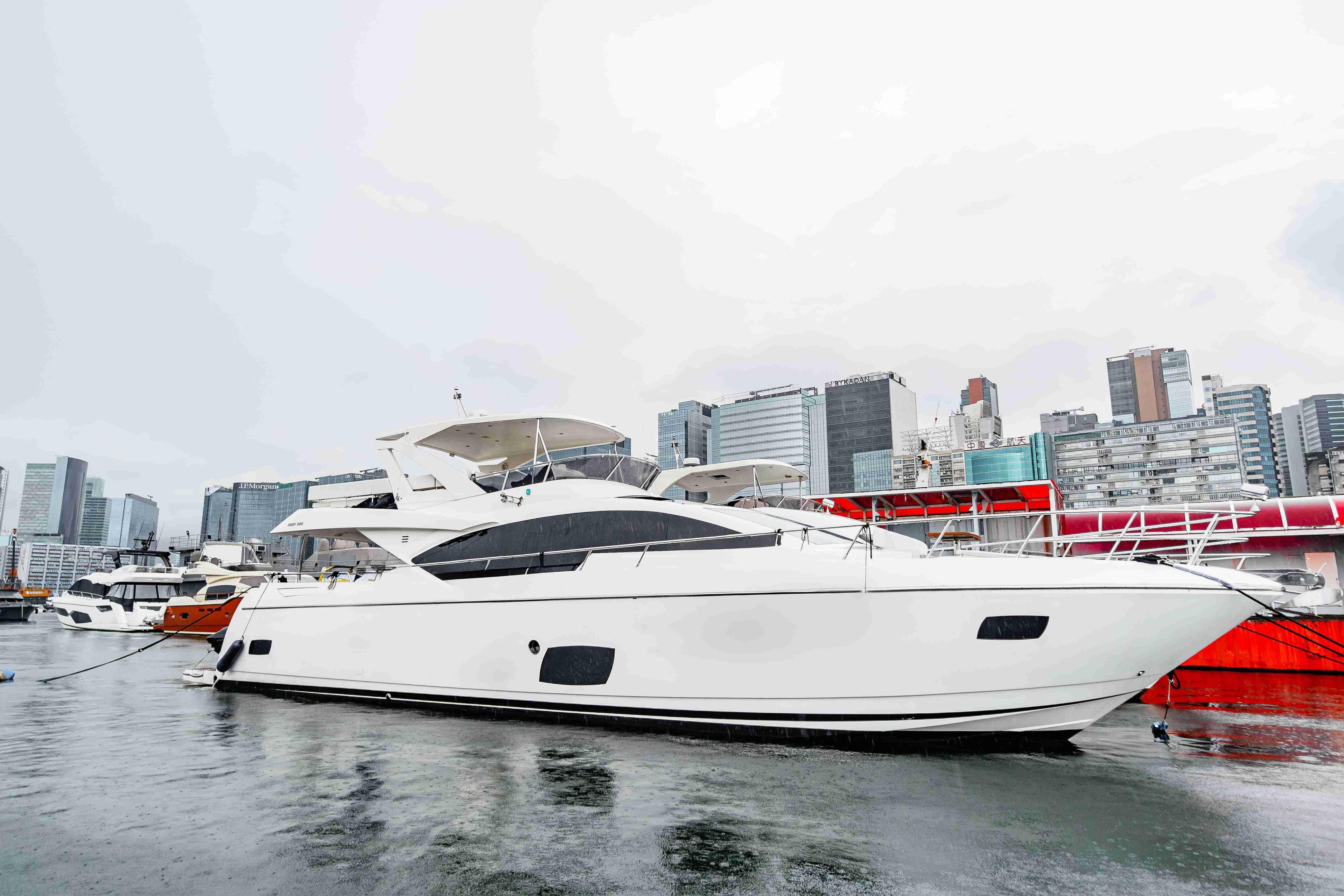 Grand Harbour Ruby 68s