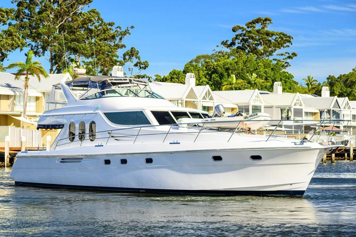 Riviera 63 Enclosed Flybridge