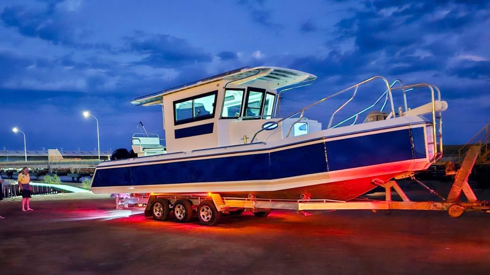 Custom Aluminium 10m Vessel
