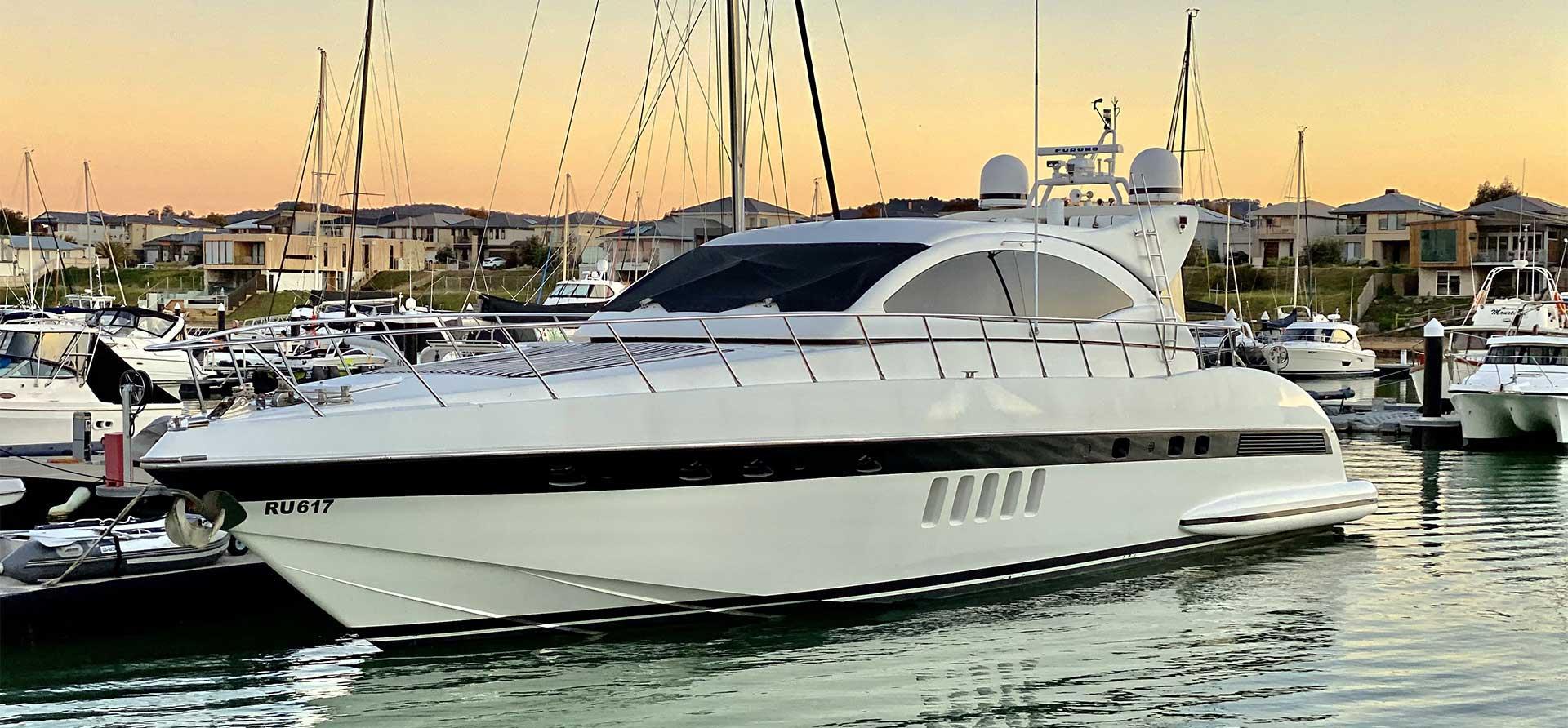 Mangusta 72