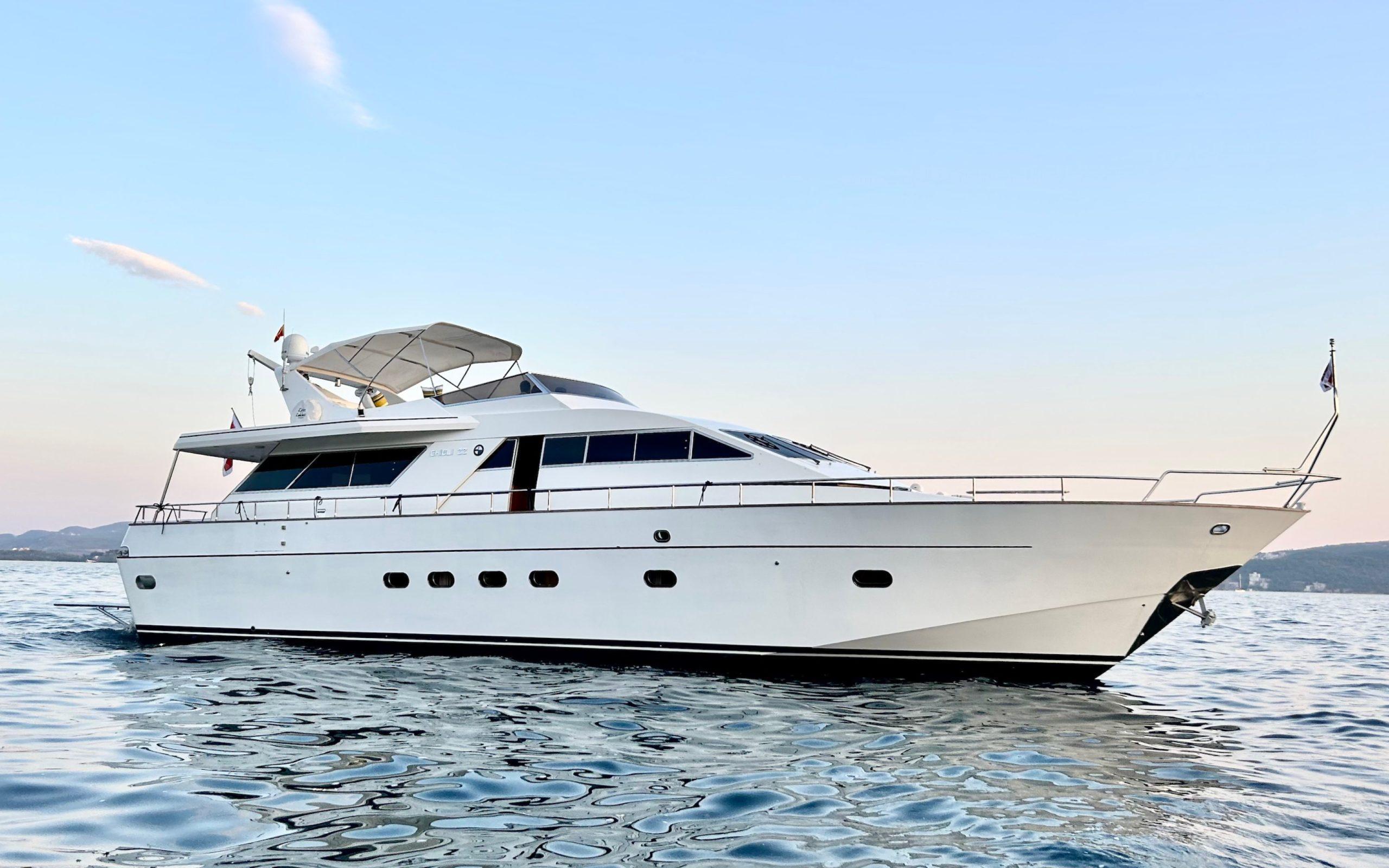Cantieri Navali Liguri Ghibli 22