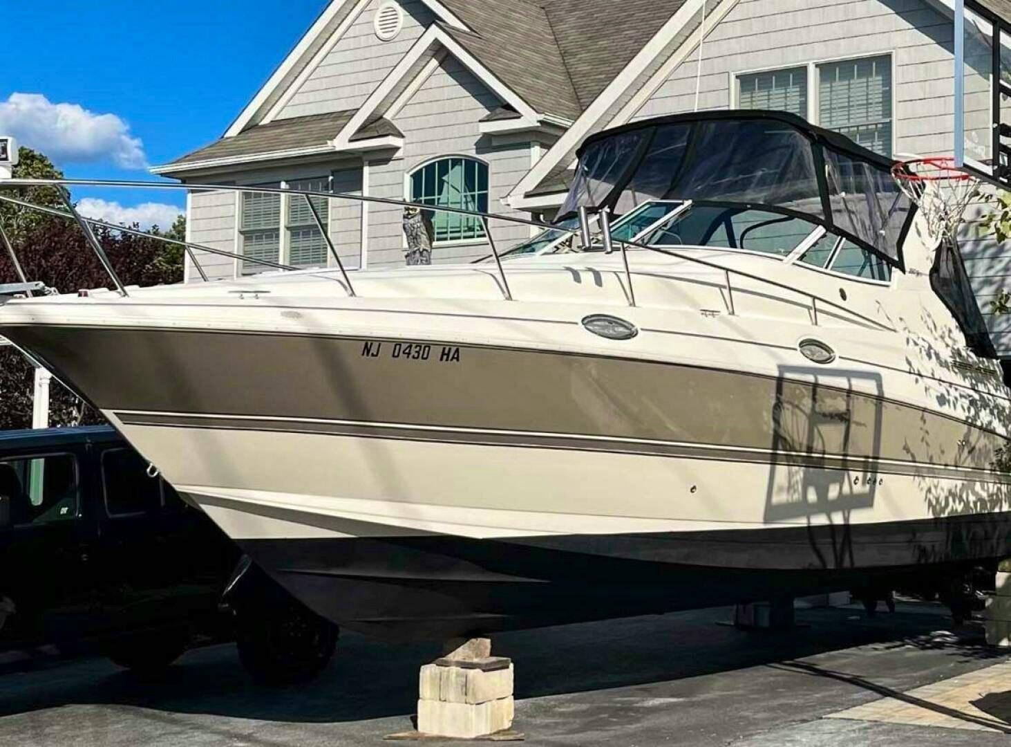 Cruisers Yachts 280CXI
