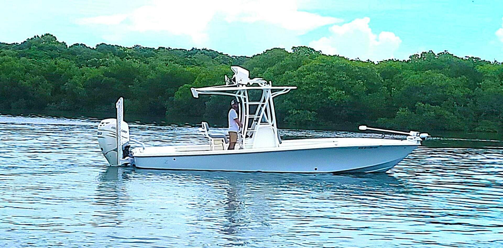 SeaVee 270Z