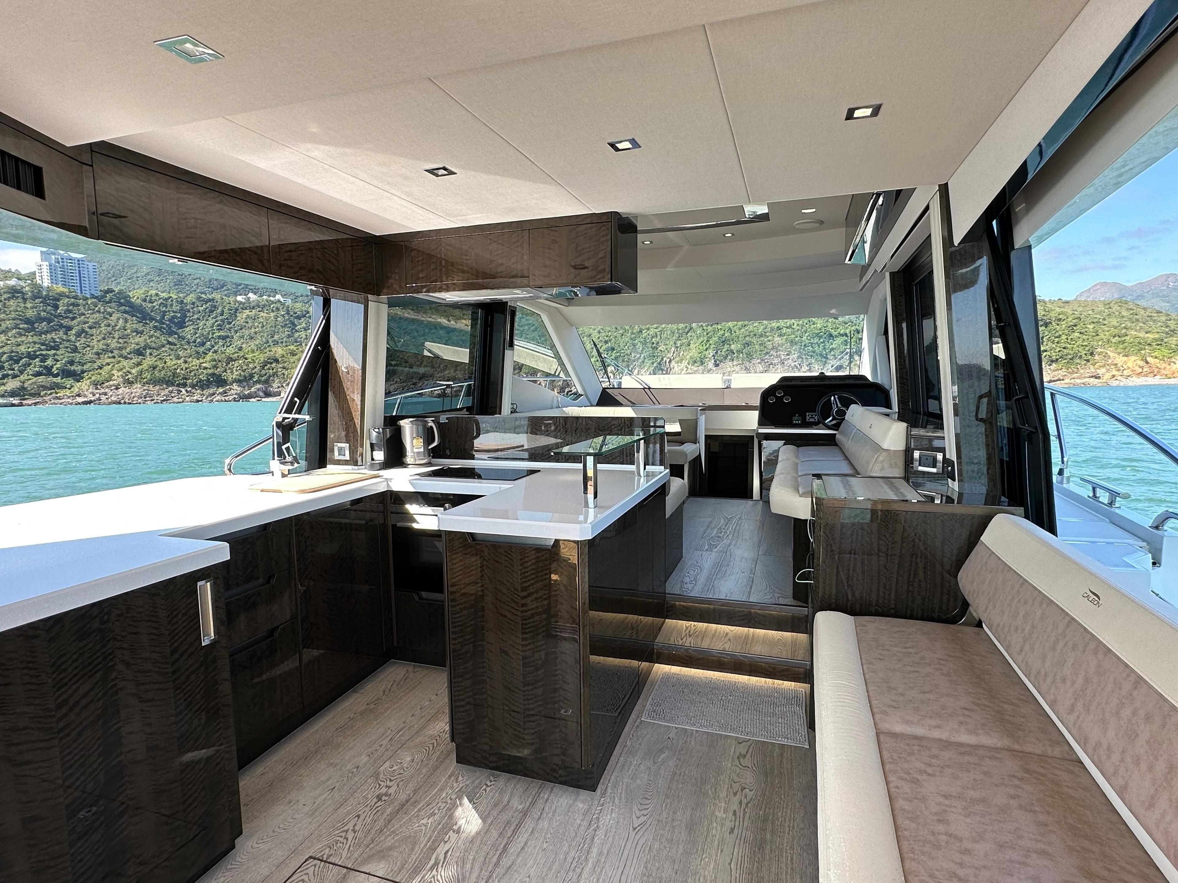 Galeon 500 Fly