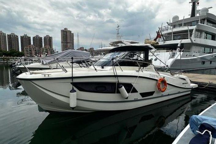 Quicksilver 875 Sundeck