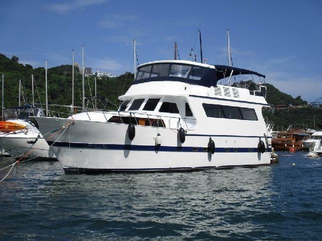 Unknown 58 cruiser mooring